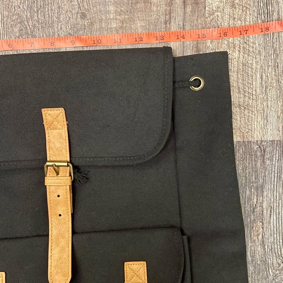 Women’s Faux Leather Canvas Draw String Bucket Bag Mid Size Backpack Black & Tan - Picture 6 of 8